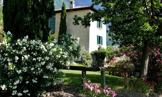 Malcesine House | 100 m² House ∙ 2 bedrooms ∙ 6 guests
