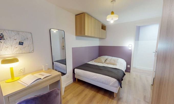Hopital Saint-Louis Resort | 130 m² Private room ∙ 1 bedroom ∙ 1 guest
