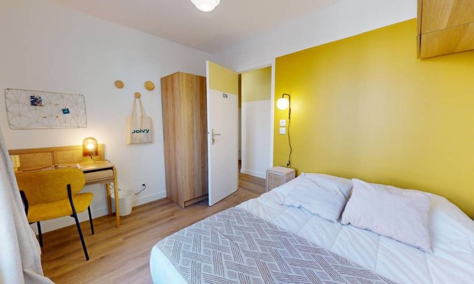 Hopital Saint-Louis Resort | 141 m² Private room ∙ 1 bedroom ∙ 1 guest