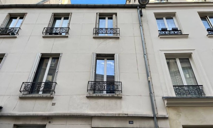 Quartier de Rochechouart Apartment | 15 m² Apartment ∙ 1 bedroom ∙ 2 guests