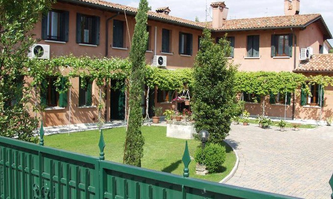 Fossalta di Portogruaro Bed & Breakfast | 18 m² Bed and breakfast ∙ 2 guests