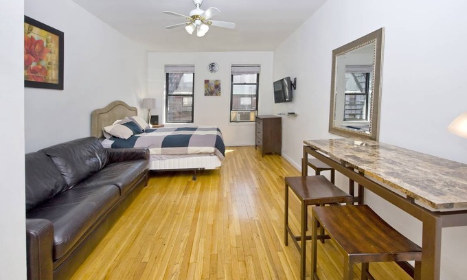 Upper East Side Apartment | 28 m² Studio flat ∙ 3 guests