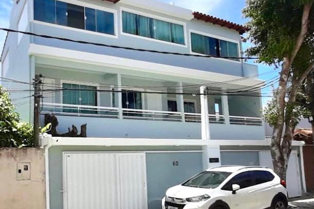 Praia Grande House | 3 QUARTOS,10 min a pé Praia Grande, GARAGEM 3 carros, Churrasqueira, Wi-Fi e Cozinha Completa