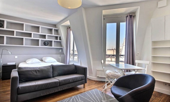 Quartier de Rochechouart Apartment | 30 m² Apartment ∙ 1 bedroom ∙ 2 guests