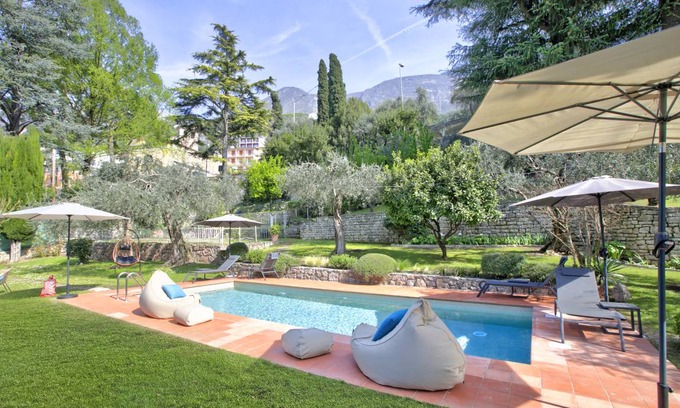 Malcesine Villa | 315 m² Villa ∙ 4 bedrooms ∙ 6 guests
