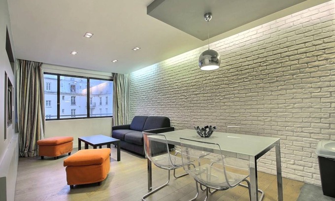 Quartier du Petit-Montrouge Apartment | 34 m² Apartment ∙ 2 guests