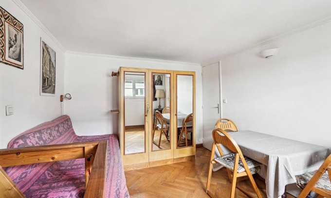Hopital Saint-Louis Apartment | 35 m² Apartment ∙ 1 bedroom ∙ 3 guests