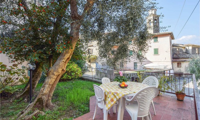 Cassone Apartment | 40 m² Apartment ∙ 1 bedroom ∙ 3 guests