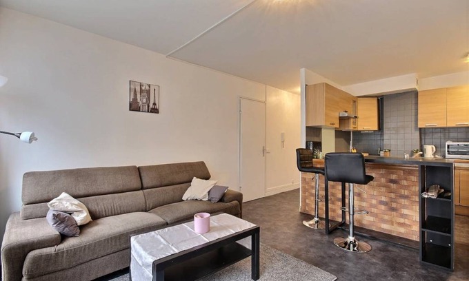 Quartier de la Goutte-d'Or Apartment | 40 m² Apartment ∙ 1 bedroom ∙ 2 guests