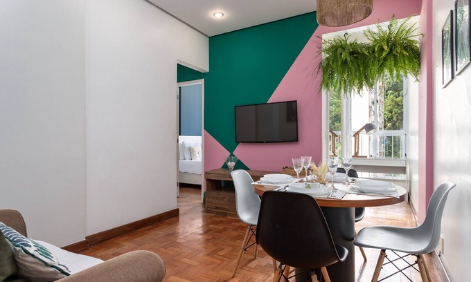Leme Apartment | 6 minutes from Copacabana beach | RDL1112