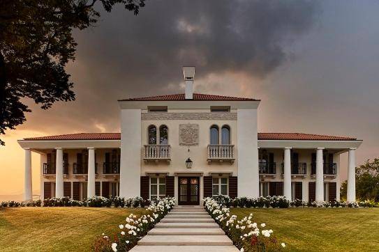 Nervesa della Battaglia Villa | 600 m² Villa ∙ 6 bedrooms ∙ 12 guests