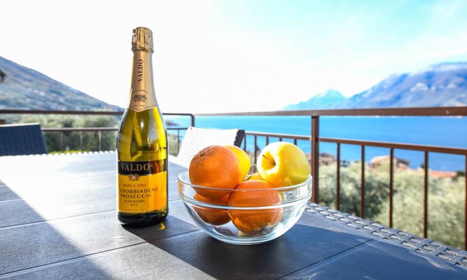 Assenza Apartment | 70 m² Apartment ∙ 2 bedrooms ∙ 5 guests