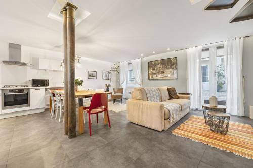 Saint-Merri Apartment | 82 m² Apartment ∙ 2 bedrooms ∙ 7 guests