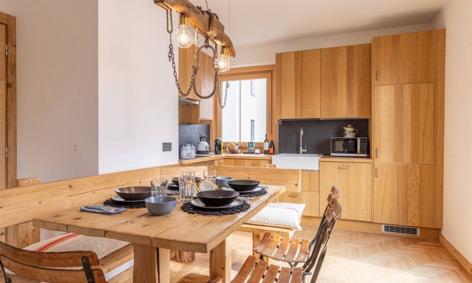 Cortina d'Ampezzo Apartment | 90 m² Apartment ∙ 3 bedrooms ∙ 6 guests