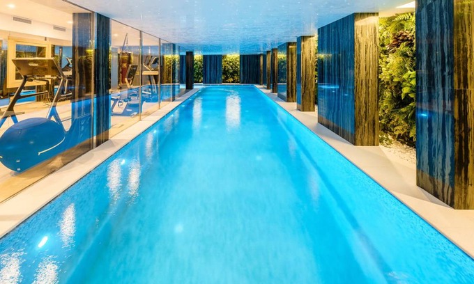Cortina d'Ampezzo Villa | 900 m² Villa ∙ 6 bedrooms ∙ 12 guests