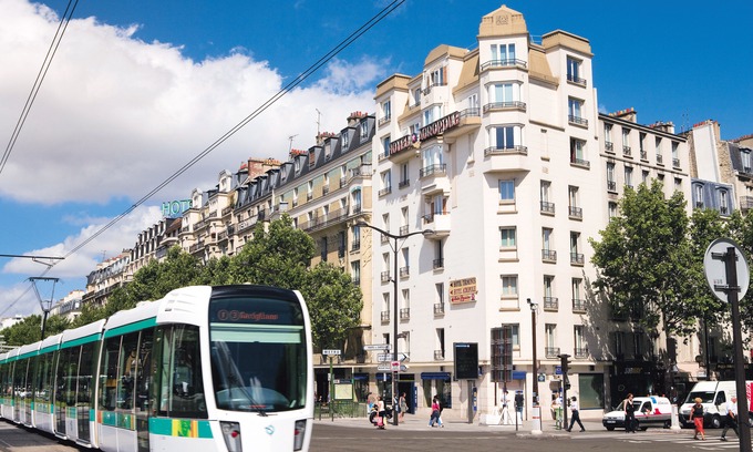Quartier du Petit-Montrouge Hotel | Acropole Paris