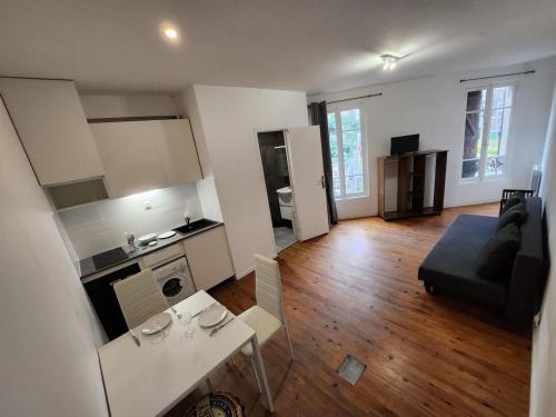 Gentilly Apartment | Agréable et vaste Studio à 350 M de Paris