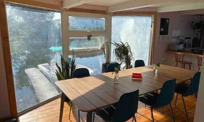Queens Boat Rental | Angelina, Houseboatn