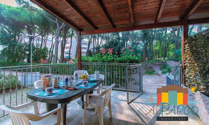 Rosolina Mare Apartment | Apartment 3 bedrooms immersed in the pinewood VS02