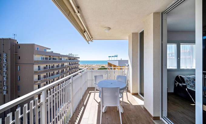 Bibione Apartment | Apartment "Condominio Villa Silente" Near the Beach with Sea View & Terrace