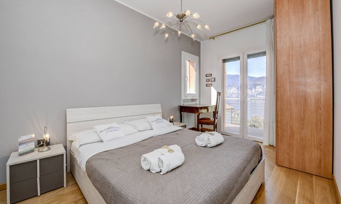 Malcesine Apartment | Appartamento Enrica Lake View