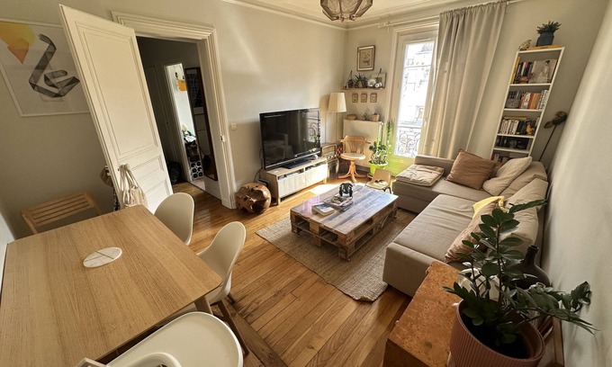 10th Arrondissement Apartment | Appartement de 55m² Dans le 10ème Arrondissement de Paris