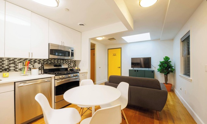 Gramercy Apartment | Beautiful Entire 3beds Apartment East Village