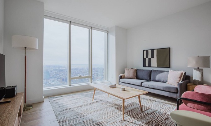 Downtown Brooklyn Apartment | Blueground | Downtown BK, gym & w/d, nr BAM