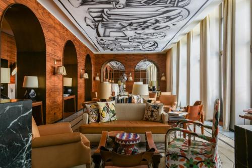16th Arrondissement Hotel | Brach Paris - Evok Collection