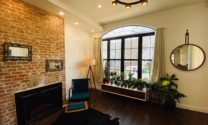 Bushwick House | BUSHWICK TOWNHOUSE