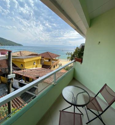 Praia de Aracatiba Hostel | Casa Caiçara