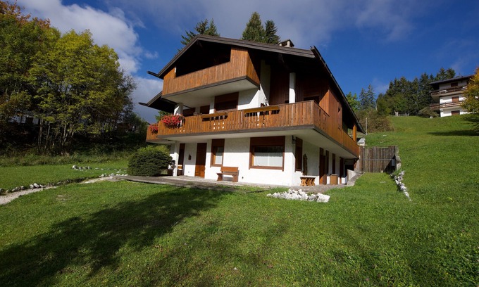 Cortina d'Ampezzo Apartment | Casa Milijera
