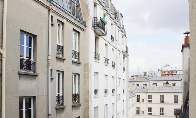 Quartier de la Goutte-d'Or Apartment | Charming 30m² near the Sacré-Coeur