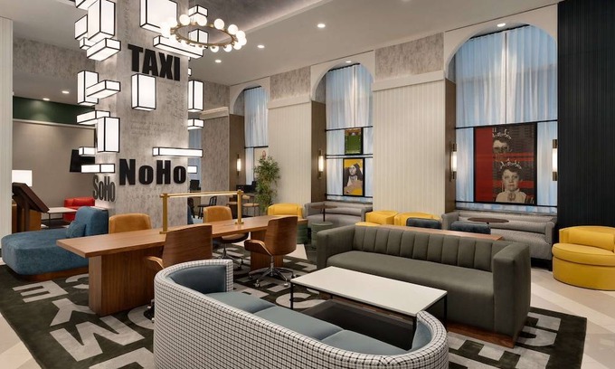 Stone Street Historic District Hotel | DoubleTree by Hilton New York Downtown