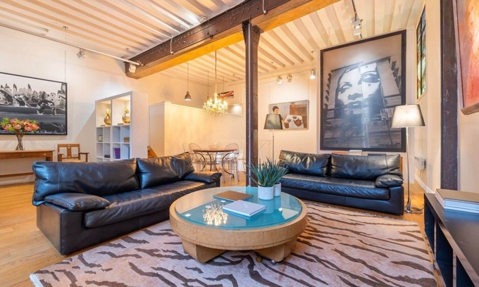 Saint-Merri Apartment | Duran Duran, 3BR/2BA, 6 personnes