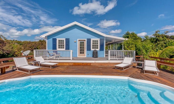 Hope Town House | Elbow Joint: Comfortable Island Escape in White Sound near Firefly Resort