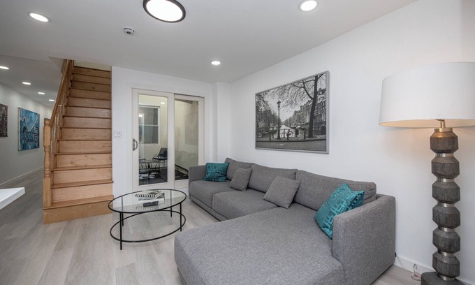 Sutton Place Apartment | Exquisite 4-Bedroom Luxury Duplex in Midtown Manhattan