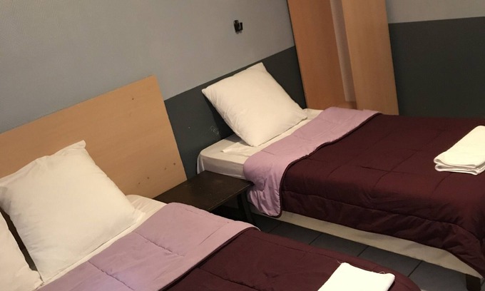 Quartier de la Goutte-d'Or Hotel | FM Hotel