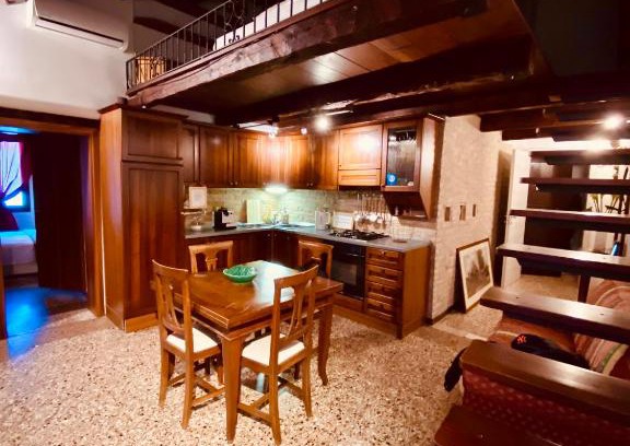 Treviso Apartment | Hesperia Apartment