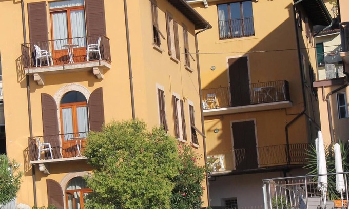 Malcesine Apartment | Holiday apartment Malcesine for 1 - 2 persons with 1 bedroom - Holiday apartment in one or multi-fam