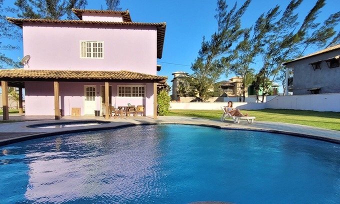 Tamoios House | House in front of the beach - Unamar / Cabo Frio