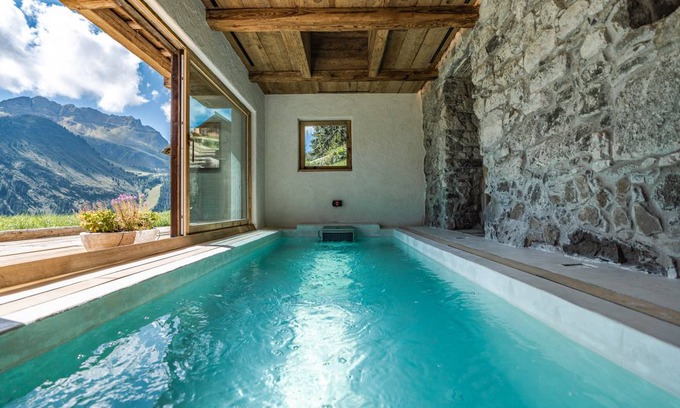 Livinallongo del Col di Lana Ski Chalet | 500 m² Chalet ∙ 3 bedrooms ∙ 14 guests