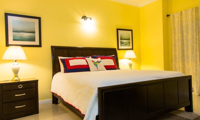 Saint Andrew Condo | Jamaica Vacation Rentals - Suits Us At Kings Manor