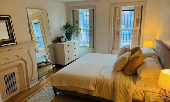 Bedford-Stuyvesant Apartment | Large Garden 1BR in Historic Brooklyn, moments from A/C Train - Pet Friendly!