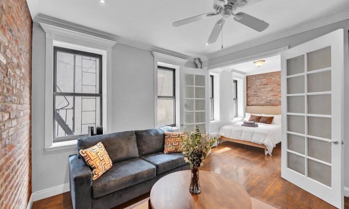 Gramercy Apartment | Luxe 3-Bed 2-Bath | Washer/Dryer + Queen Sofa Bed