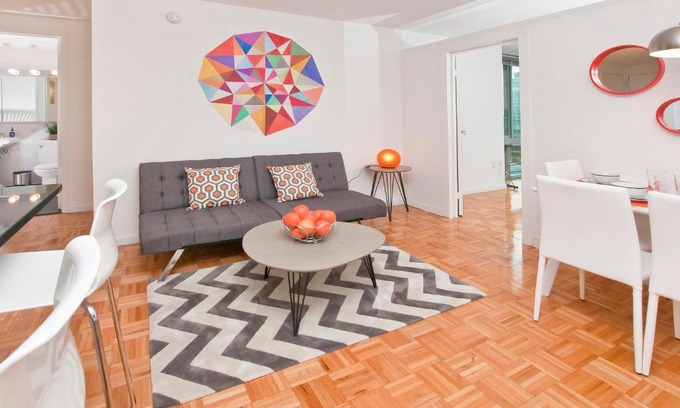 Lincoln Square Apartment | Luxurious Two Bedroom Apartment in Doorman Building - Lincoln Center