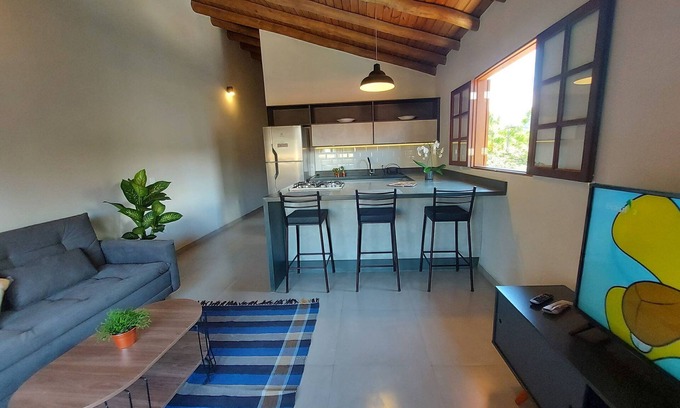 Jabaquara Apartment | Mamanguá - Apto with pool, 50mt From the beach, kitchen, BBQ, ar con, WiFi, netflix, garage