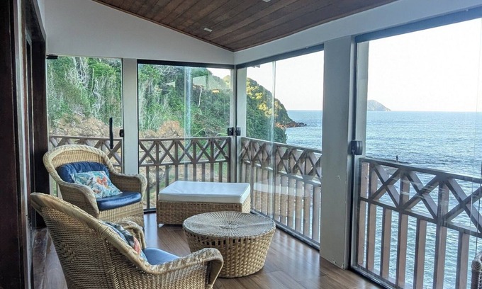 Praia Rasa House | Ocean view, beachfront, pet-friendly oasis in gated community