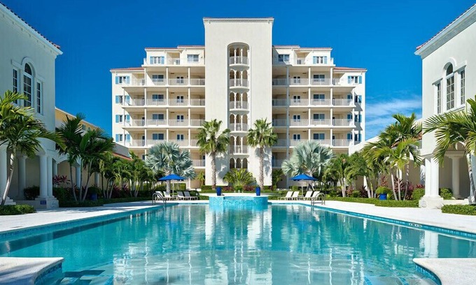 Grace Bay Villa | Oceanfront Luxury Condos on the most exclusive stretch of Grace Bay Beach