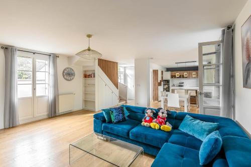 Magny-le-Hongre Apartment | Ormoie Beautiful house 5 Bedroomed near Disneyland Paris